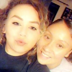 Meet your Posher, Yvonne